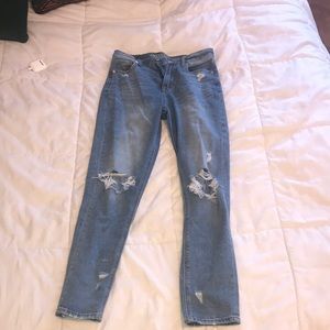 American eagle high waisted ripped mom jeans